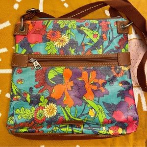 NWOT Sakroots Blue Floral Bag